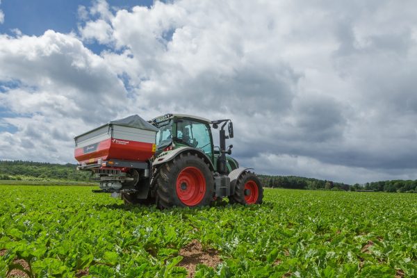 Kverneland Düngerstreuer
